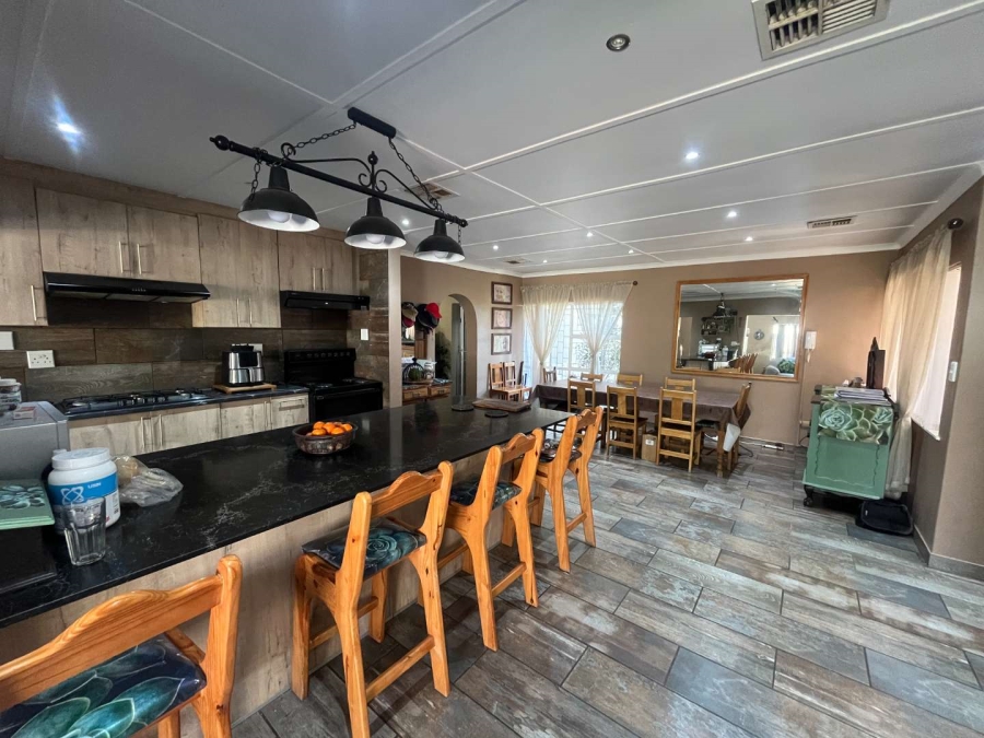 5 Bedroom Property for Sale in Blydeville Northern Cape